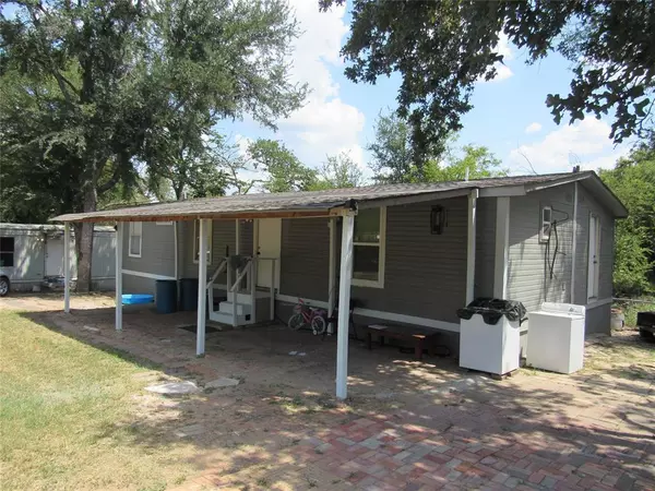 Weatherford, TX 76087,124 Holly Oak Drive