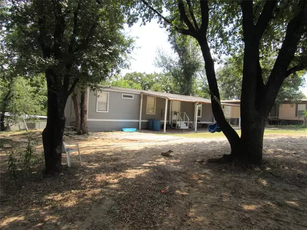 Weatherford, TX 76087,124 Holly Oak Drive