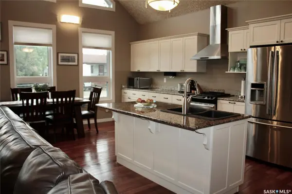 212 Jura STREET, Colonsay, SK S0K 0Z0