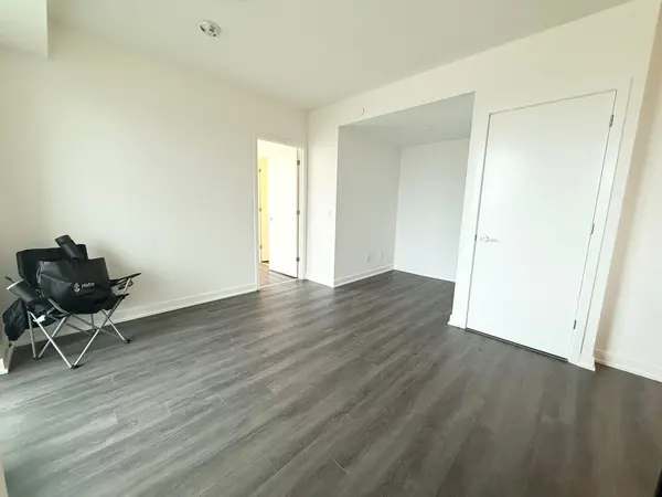 Oakville, ON L6H 8C6,3071 Trafalgar RD #704