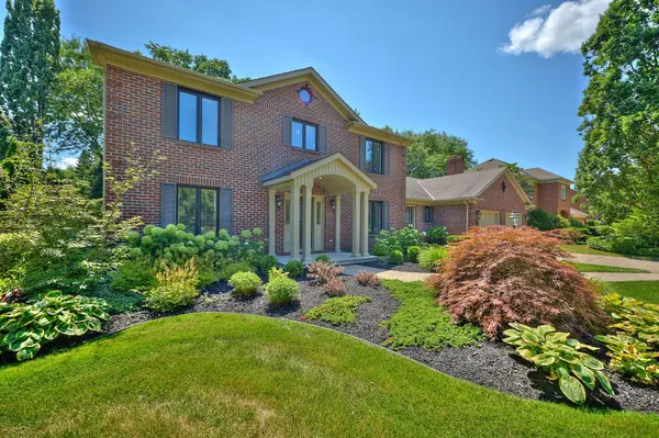 Pelham, ON L0S 1E3,14 SHORTHILL PL