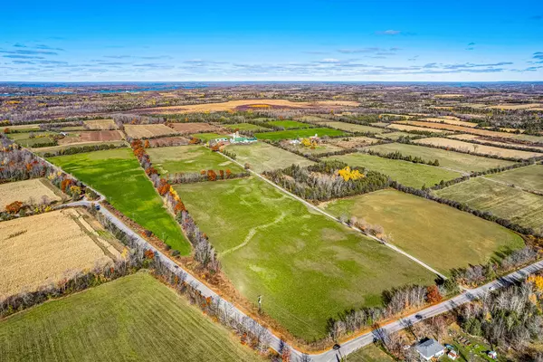 Selwyn, ON K9J 6X2,1048 Fifth Line