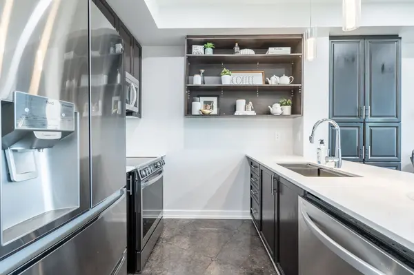 Hamilton, ON L8E 0K3,125 Shoreview PL #422