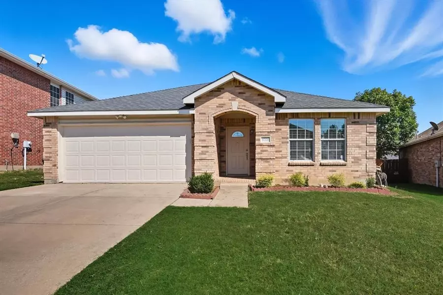 6701 Corral Lane, Denton, TX 76210