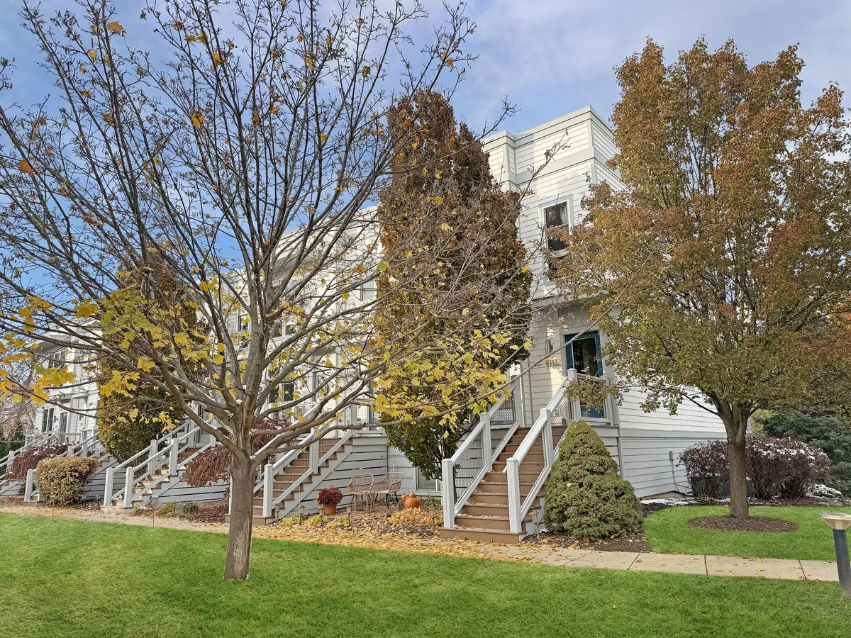 Grand Rapids, MI 49525,2157 New Town DR NE