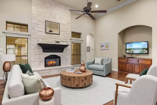 Granbury, TX 76049,6705 Forest Oaks Court