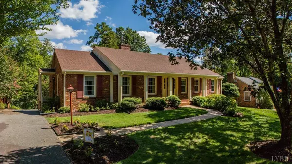 Lynchburg, VA 24503,5341 Hickory Hill DR