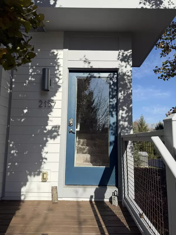 Grand Rapids, MI 49525,2157 New Town DR NE