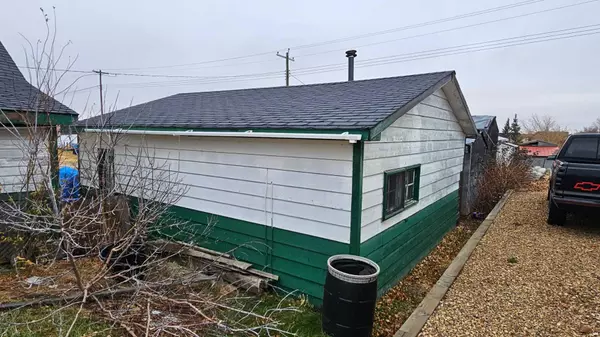 Coronation, AB T0C1C0,5202 VICTORIA AVE