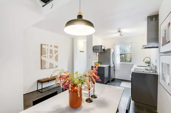 Toronto E01, ON M4J 4Z5,110 Torbrick RD