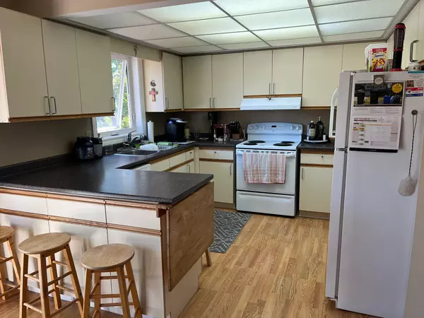 Barrie, ON L4M 6C2,129 Rose ST