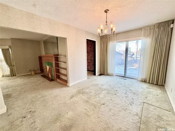 Prince Albert, SK S6V 1M1,130 21st STREET E