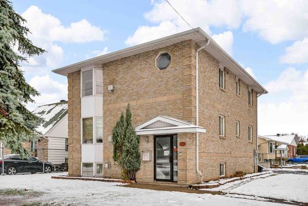 2093 PITT ST,  Cornwall,  ON K6J 5G4