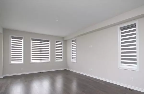 Stittsville - Munster - Richmond, ON K0A 2Z0,32 Pacing WALK