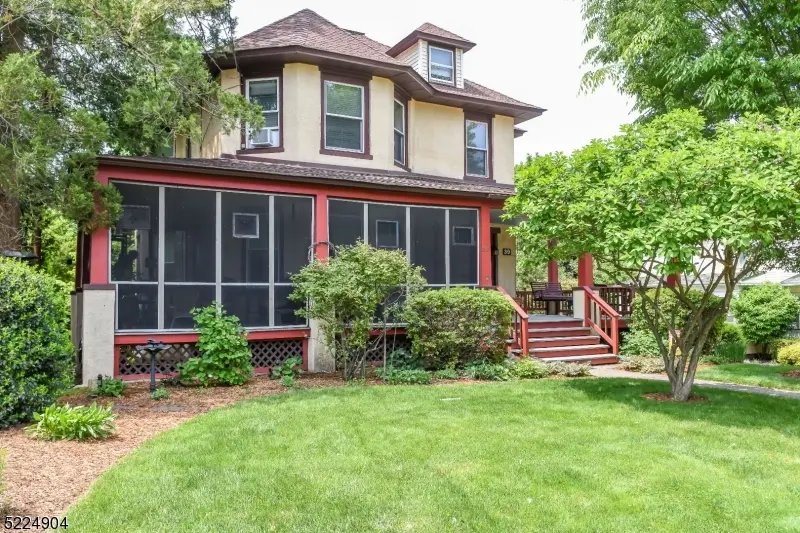 39 Bartholdi Ave, Butler Boro, NJ 07405