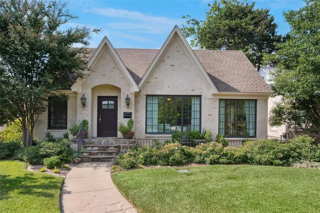 Dallas, TX 75214,6411 Lakewood Boulevard