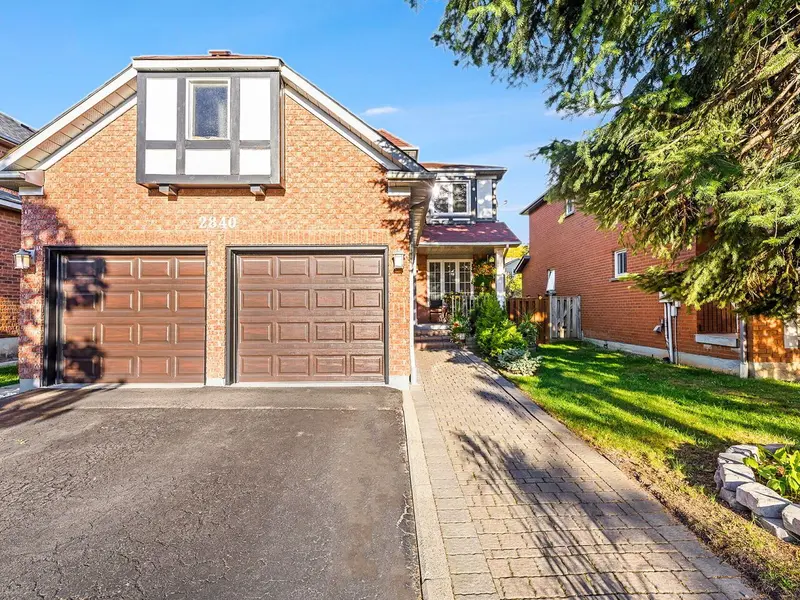 2840 Tradewind DR, Mississauga, ON L5N 6L1