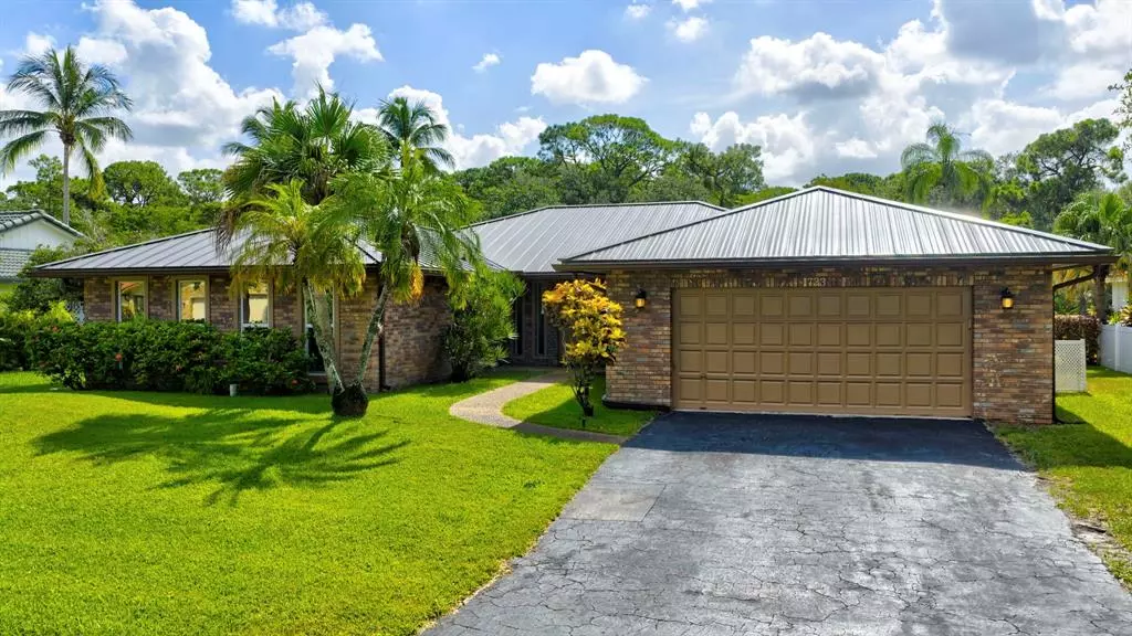 Coral Springs, FL 33071,1733 NW 92 Way