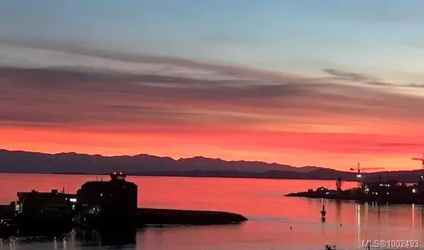 Victoria, BC V9A 7M5,75 Songhees Rd #701