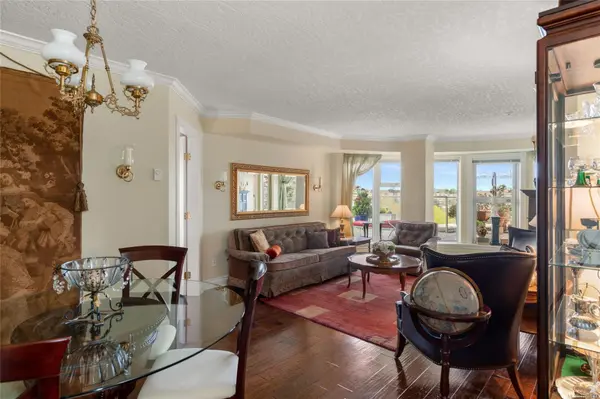 Victoria, BC V9A 7M5,75 Songhees Rd #701