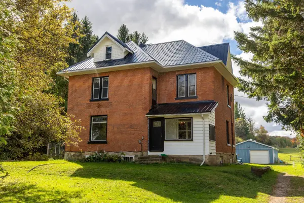 Grey Highlands, ON N0C 1E0,734316 West Back Line