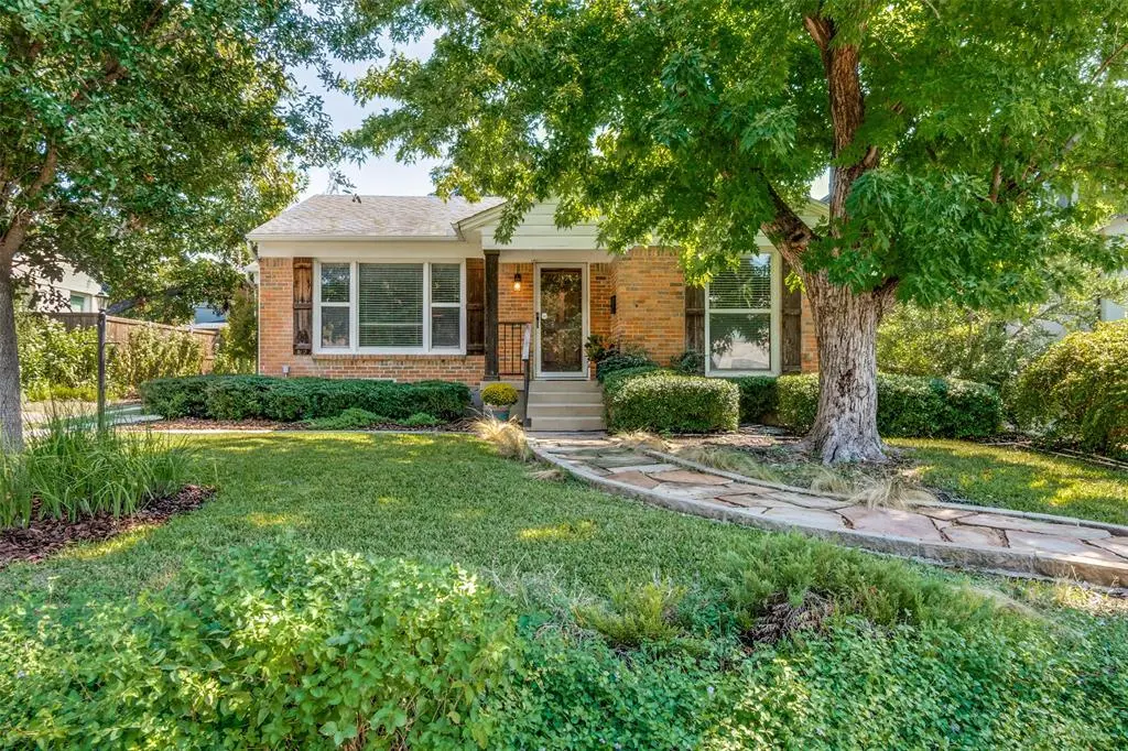 Dallas, TX 75220,9946 Coppedge Lane