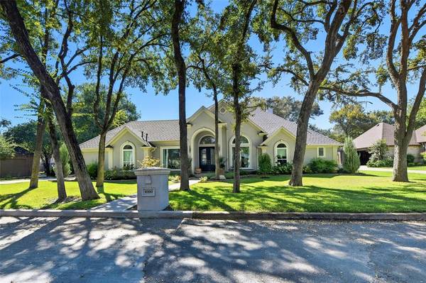 6100 Forest Lane,  Fort Worth,  TX 76112