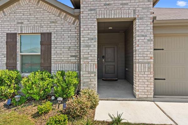 Azle, TX 76020,228 Abingdon Street