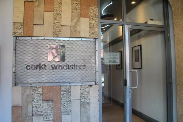 Toronto C08, ON M5A 1M5,569 King ST E #204