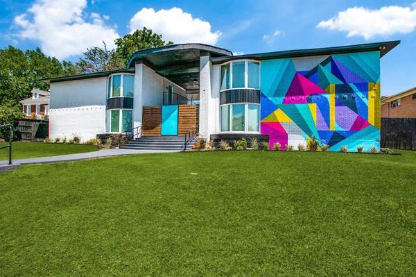 Dallas, TX 75206,5106 Live Oak Street