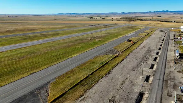 55 Lancaster DR, Claresholm, AB T0L0T0