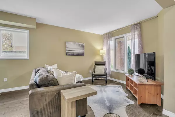 Barrie, ON L4N 8B9,130 Pickett CRES