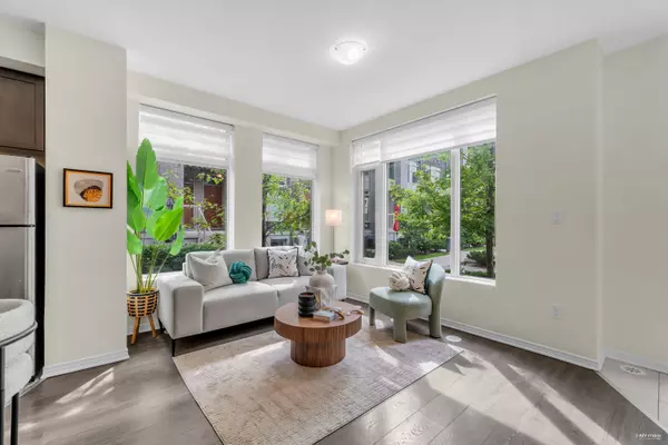 Toronto W08, ON M9C 0C1,31 Applewood LN #67