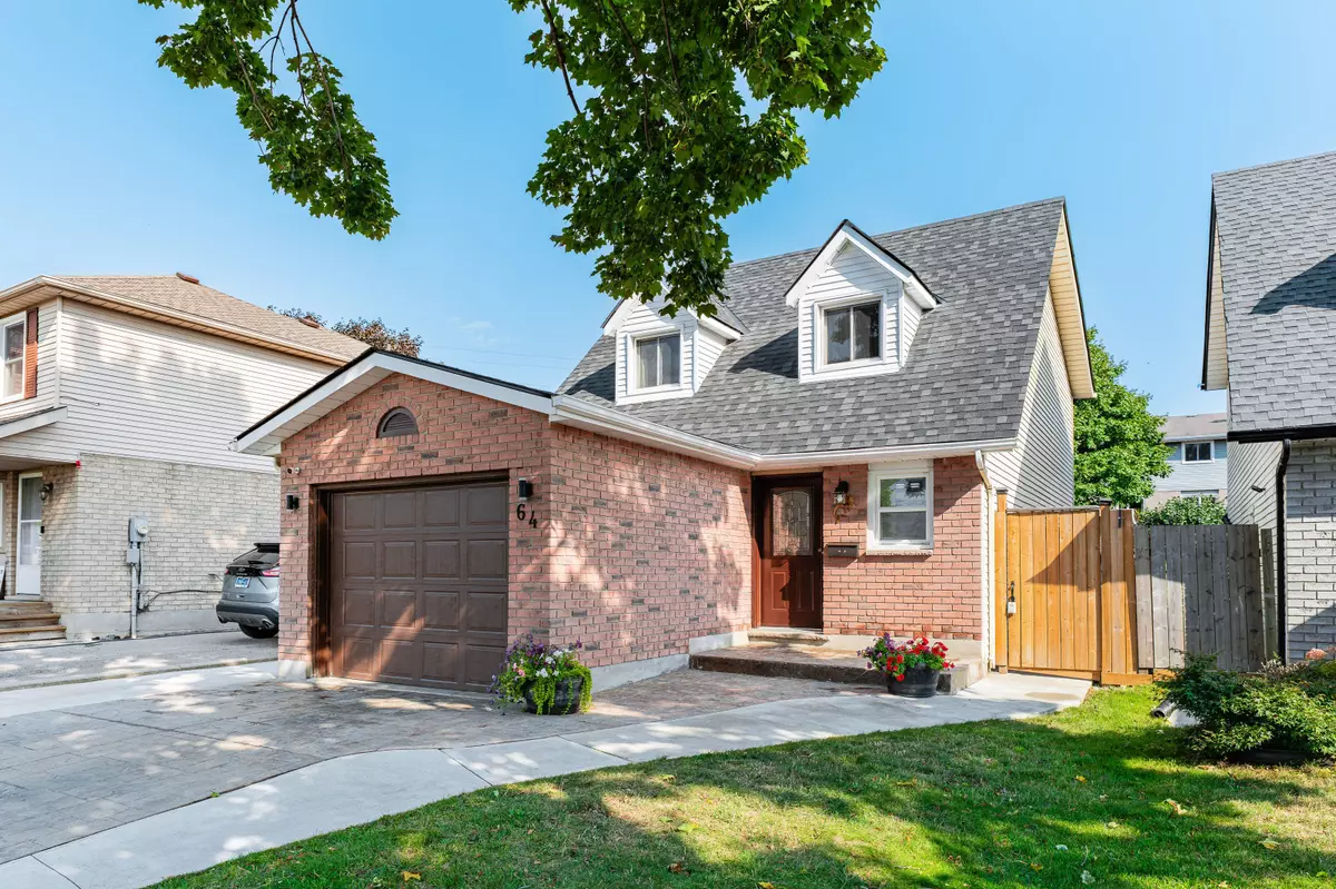 Cambridge, ON N1R 7Z2,64 Glenbrook CRES