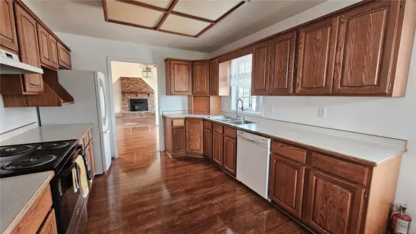 Campbell River, BC V9W 5Z6,450 Cormorant Rd