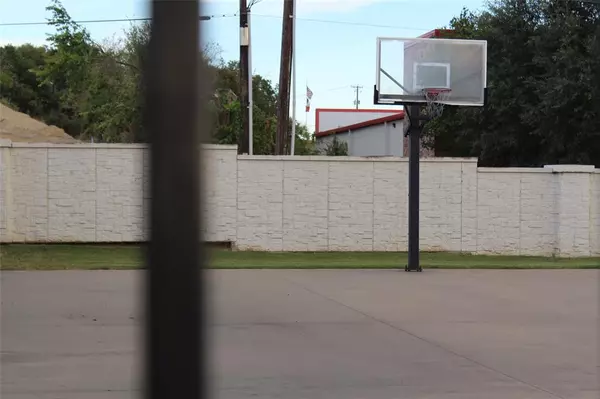 Willow Park, TX 76087,123 Pony Express Trail