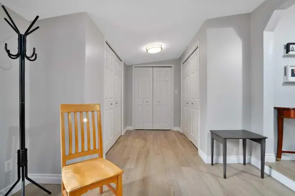 Sundre, AB T0M1X0,9 Tamarack CRES NW