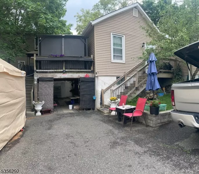 Paterson City, NJ 07501,73 Garret St