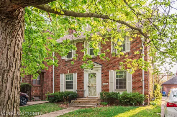 Detroit, MI 48221,20121 BRIARCLIFF RD