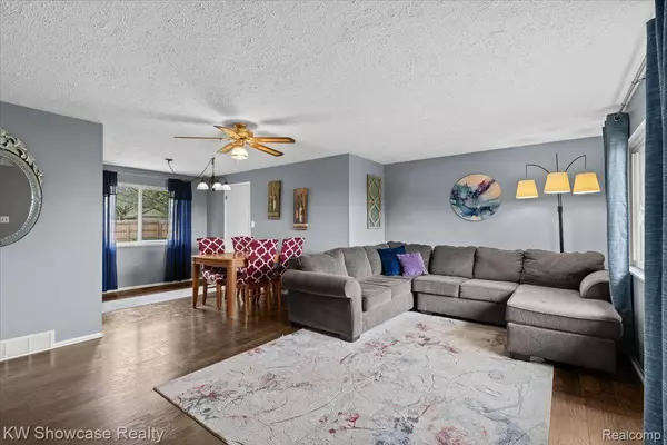 Wolverine Lake, MI 48390,1420 DELMONTE ST