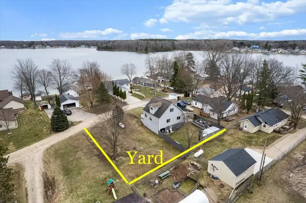 14319 Park DR, Mecosta, MI 49332