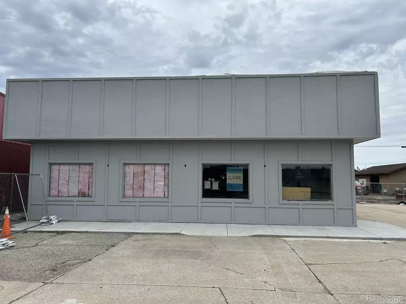 121 - 123 S Wisconsin Avenue AVE, Gaylord, MI 49735