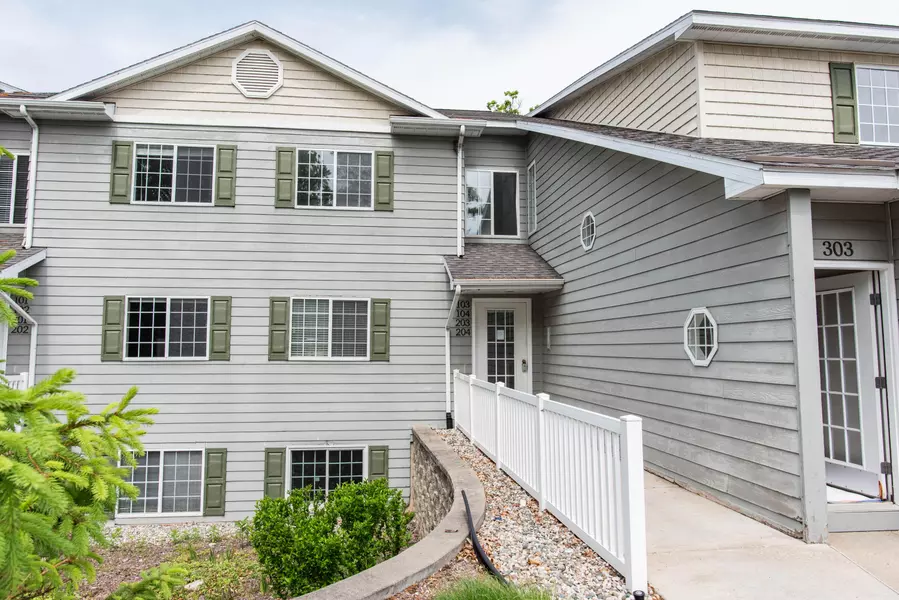 4164 W Centre AVE #103, Portage, MI 49024