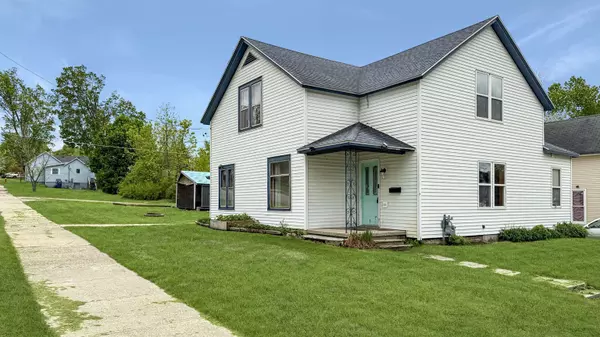 314 E River ST, Cadillac, MI 49601