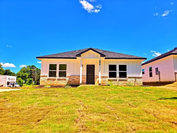 Paris, TX 75460,286 10th Street