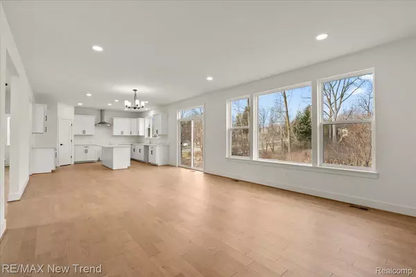 Clarkston, MI 48346,6515 CAMBRIDGE CIR