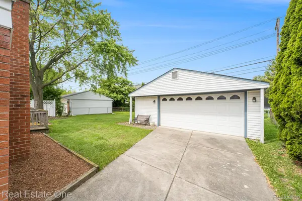 Troy, MI 48083,2809 Sparta DR