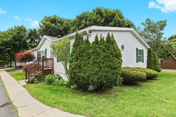 351 N. Squirrel Road Lot 76, Auburn Hills, MI 48326