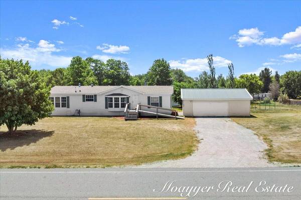 3516 140th AVE, Hamilton, MI 49419