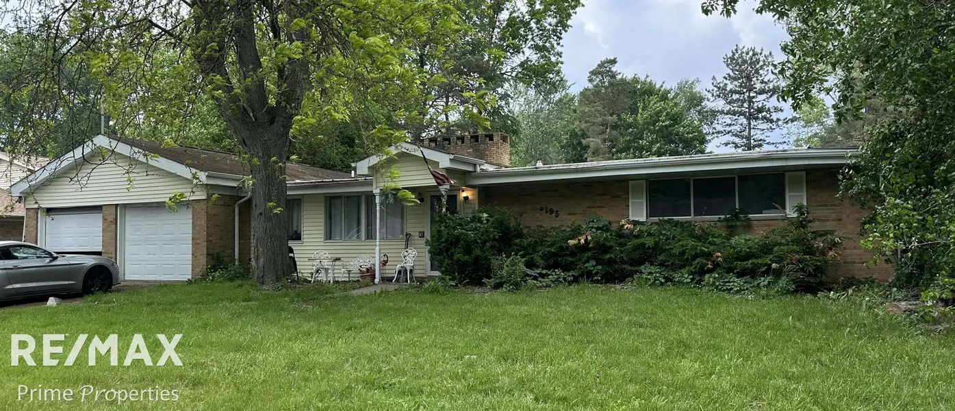 3195 Dixie CT, Saginaw, MI 48601
